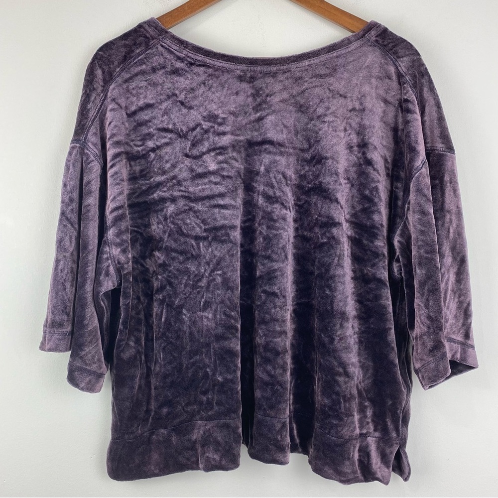 We The Free People size Small Women’s Purple Velvet Velour 3/4 Sleeve Top